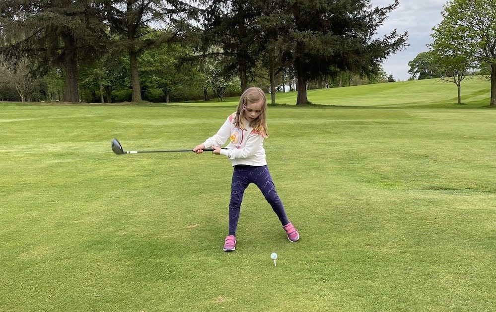Lottie golf swing 4